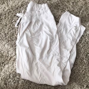 Lululemon Athletic Capris Size 8